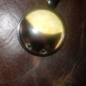 Cat pendant